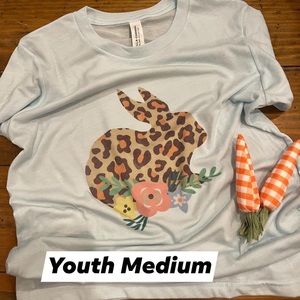 Super cute Easter shirt!! 💖💖